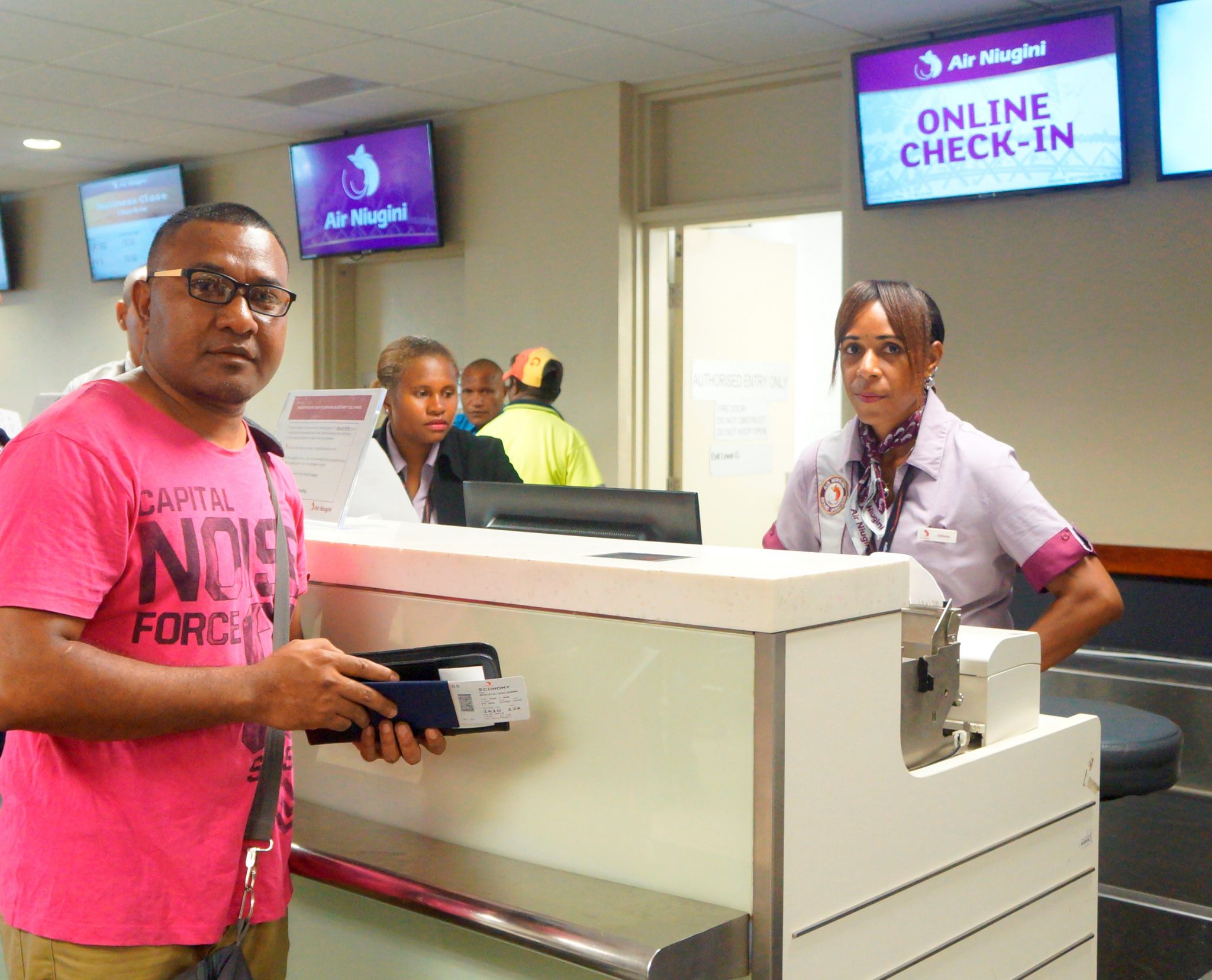 Air Niugini encourages passengers to make use of Online Check-in system