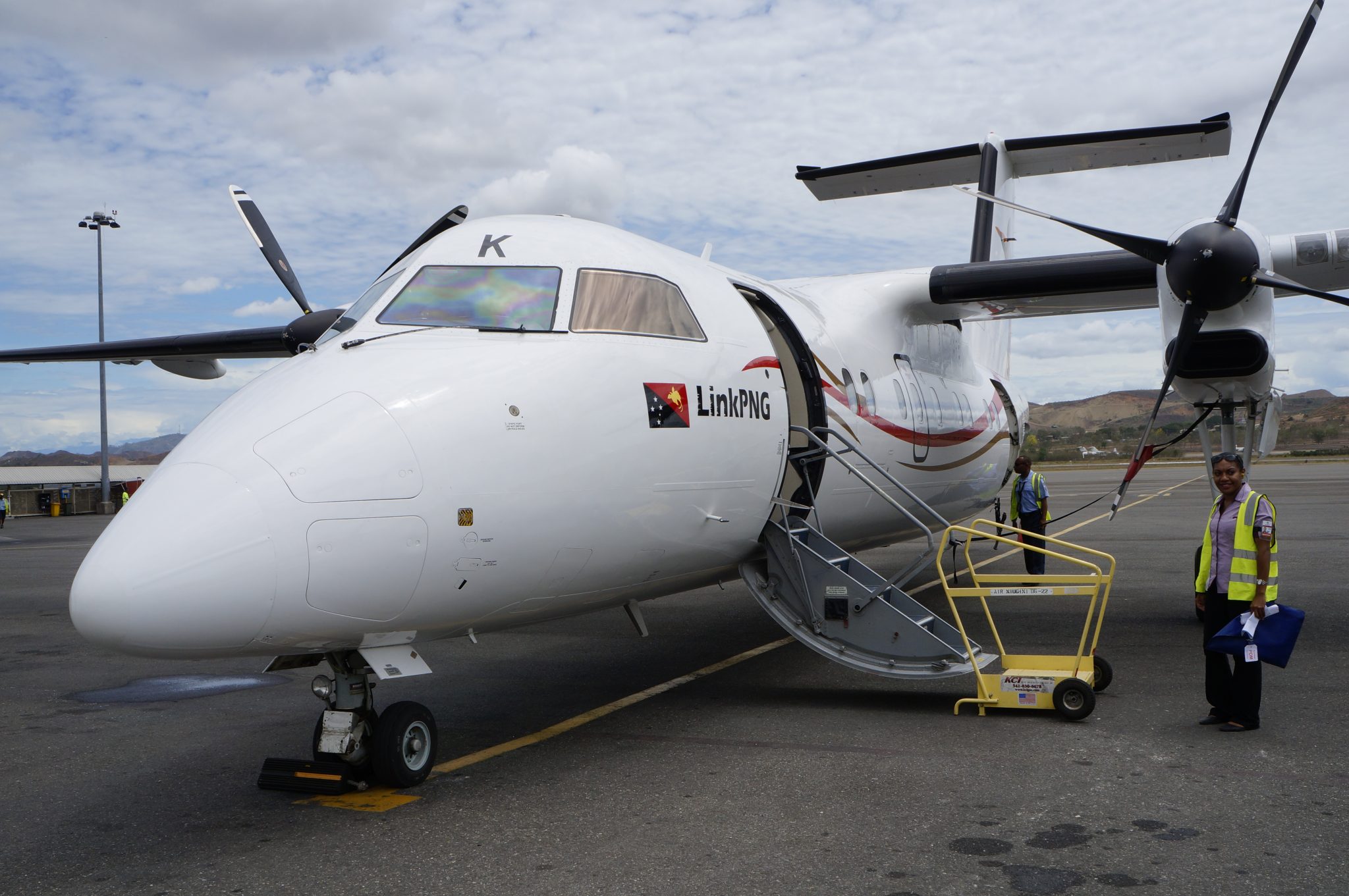 Downgrade of Air Niugini Hagen services